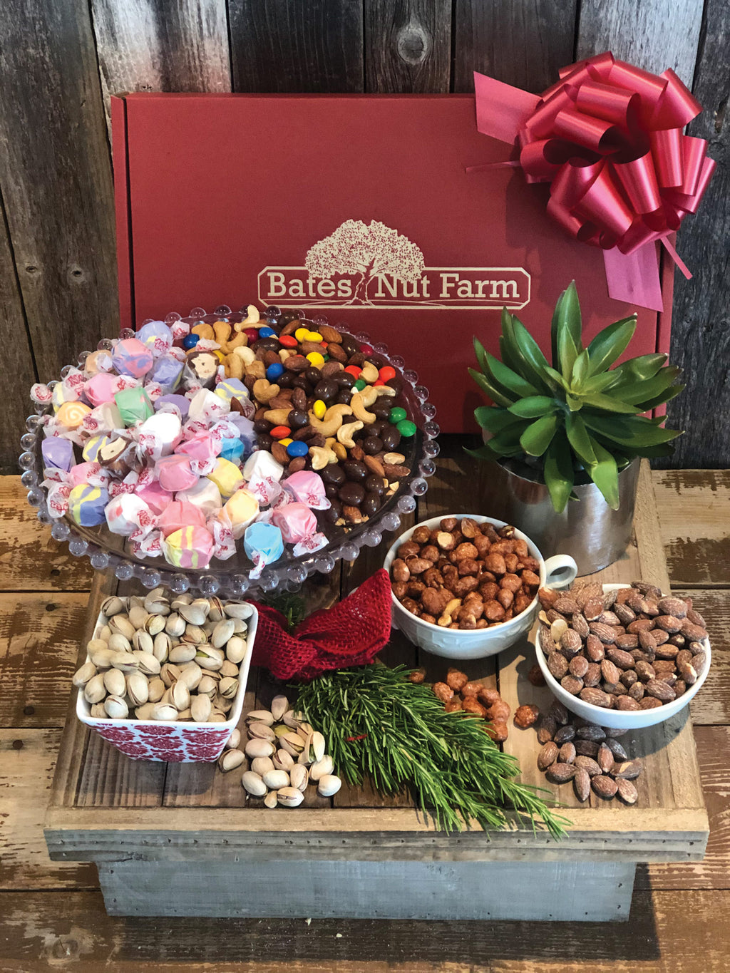 Gift Pack #908 Bates Nut Farm Gift Pack #908 Bates Nut Farm