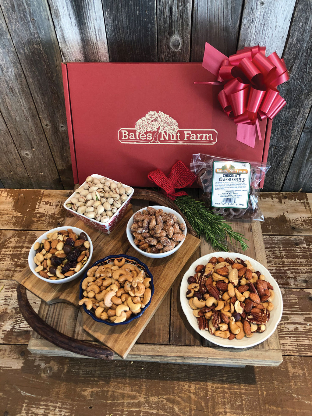 Gift Pack #910 Bates Nut Farm Gift Pack #910 Bates Nut Farm