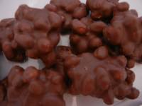 Snacks & Other Treats - Chocolate Peanut Clusters,  Milk 8 oz.
